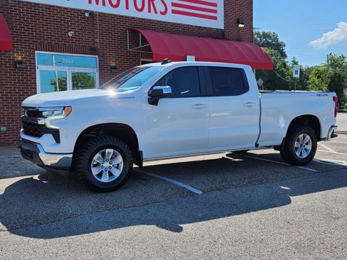 Used 2023 Chevrolet Silverado 1500 LT w/ Protection Package image 2