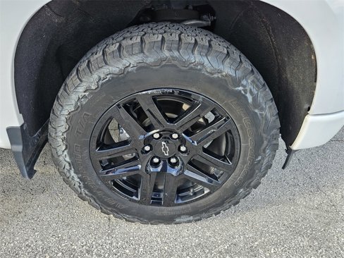 Used 2022 Chevrolet Silverado 1500 Custom image 36