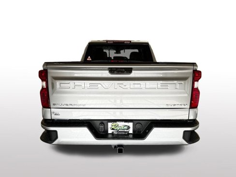 New 2026 Chevrolet Silverado 1500 Custom image 4