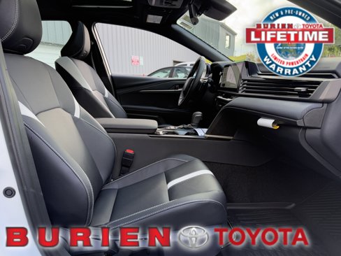 New 2026 Toyota Camry Hybrid w/ Multimedia Upgrade Package image 21