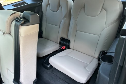 New 2026 Volvo XC90 B5 Plus image 13