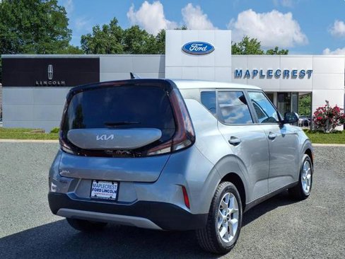 Used 2024 Kia Soul LX w/ Option Group 015 image 4