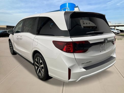 New 2026 Honda Odyssey EX-L image 3