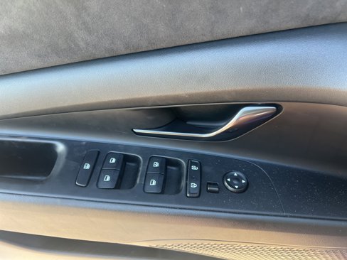 Used 2023 Hyundai Elantra N image 28