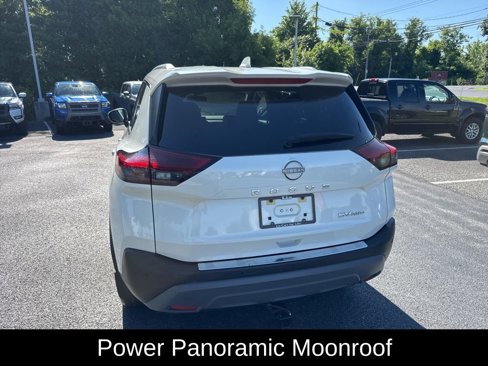 Used 2022 Nissan Rogue SV w/ SV Premium Package image 12
