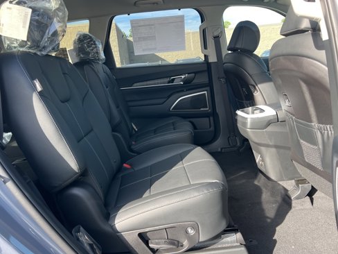 New 2025 Kia Telluride EX image 13