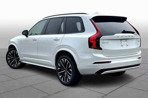 New 2026 Volvo XC90 T8 Ultra w/ Protection Package Premier image 3