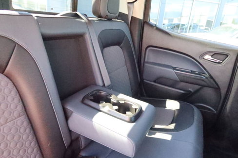 Used 2017 Chevrolet Colorado Z71 w/ LPO, Premium Interior Package image 18