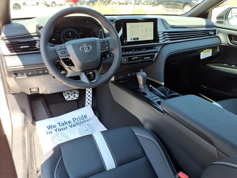 New 2025 Toyota Camry SE image 16