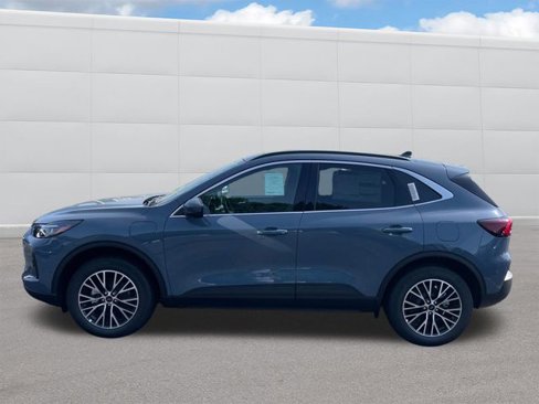 New 2024 Ford Escape SE w/ PHEV Premium Package image 2