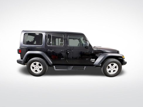 Used 2018 Jeep Wrangler Unlimited Sport S image 8