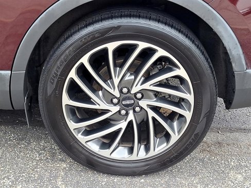 Used 2019 Lincoln Nautilus Reserve image 10