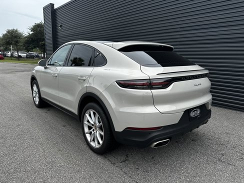Certified 2023 Porsche Cayenne Coupe image 3