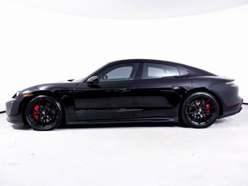 Certified 2023 Porsche Taycan GTS image 2