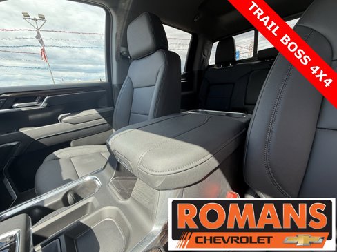 New 2025 Chevrolet Silverado 1500 LT Trail Boss w/ Convenience Package II image 31