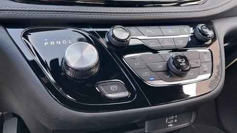 New 2026 Chrysler Pacifica Select image 30