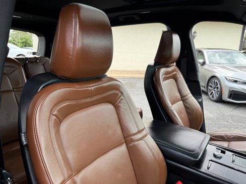 Used 2022 Lincoln Aviator Reserve w/ Equipment Group 201A image 15