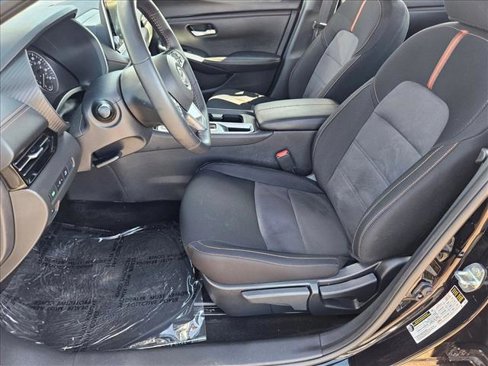 Used 2025 Nissan Sentra SR image 14