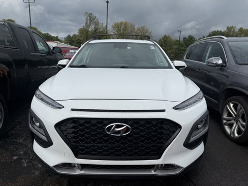 Used 2021 Hyundai Kona SEL Plus image 2