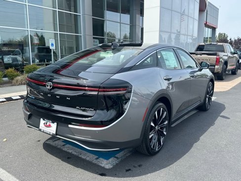 New 2026 Toyota Crown Platinum image 3