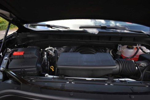 New 2026 Chevrolet Suburban LT w/ Comfort Package image 24