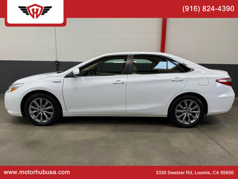 Used 2016 Toyota Camry XLE image 3