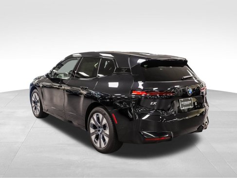 New 2026 BMW iX xDrive60 w/ Executive Package image 3