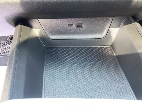 New 2026 Chevrolet Equinox LT w/ Convenience Package II image 27