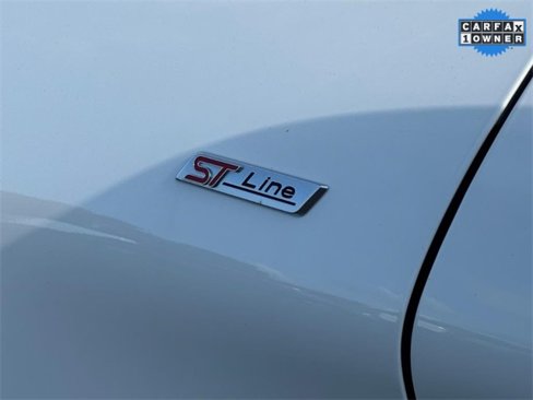 Used 2022 Ford Explorer ST-Line w/ Class IV Trailer Tow Package image 5