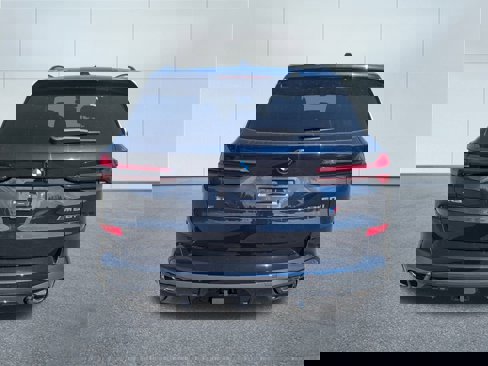 New 2026 BMW X5 M60i image 4