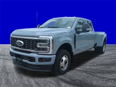 New 2026 Ford F350 4x4 Crew Cab DRW Super Duty image 8