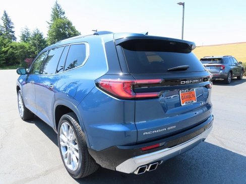Certified 2024 GMC Acadia Denali w/ Super Cruise Package image 5
