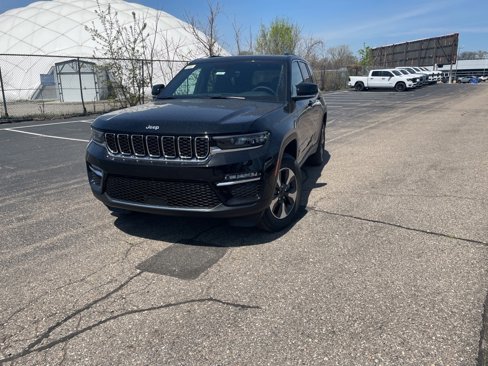 New 2025 Jeep Grand Cherokee Limited 4xe image 1