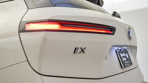 New 2026 BMW iX M70 image 14