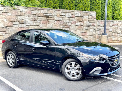Used 2015 MAZDA MAZDA3 i Sport image 4