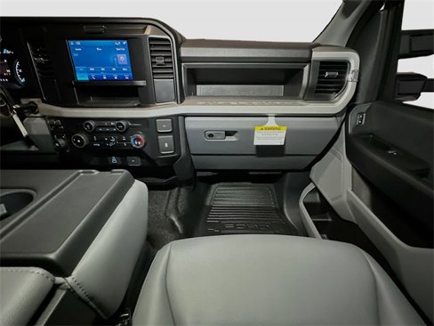 New 2026 Ford F350 4x4 Crew Cab DRW Super Duty image 24