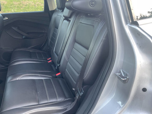 Used 2017 Ford Escape Titanium image 16