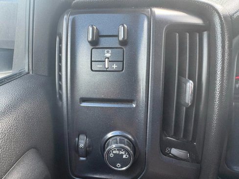 Used 2018 Chevrolet Silverado 2500 W/T w/ WT Convenience Package image 24