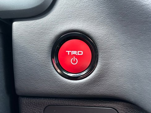 New 2025 Toyota Tundra Platinum image 26