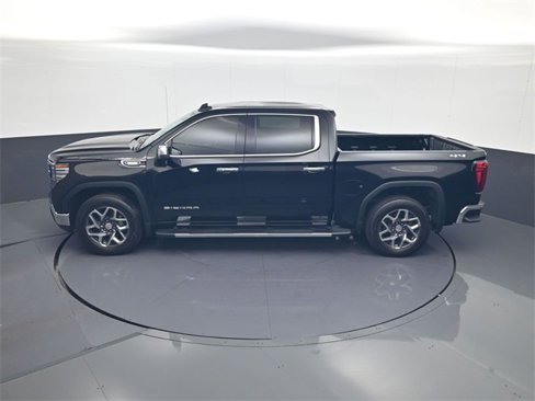 Used 2023 GMC Sierra 1500 SLT w/ SLT Premium Package image 20