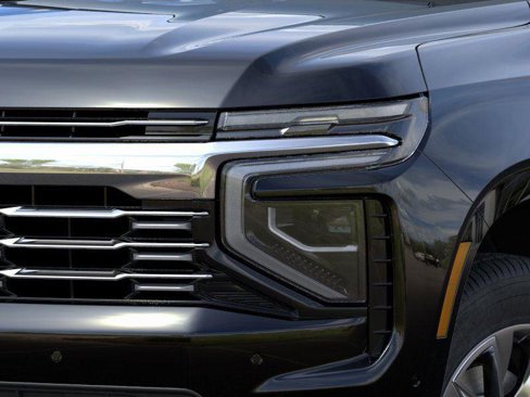 New 2025 Chevrolet Suburban Premier image 10