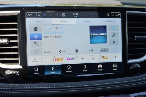 New 2026 Chrysler Pacifica Select image 25