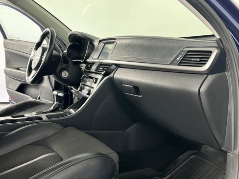 Used 2018 Kia Optima S w/ Panoramic Sunroof Package image 41