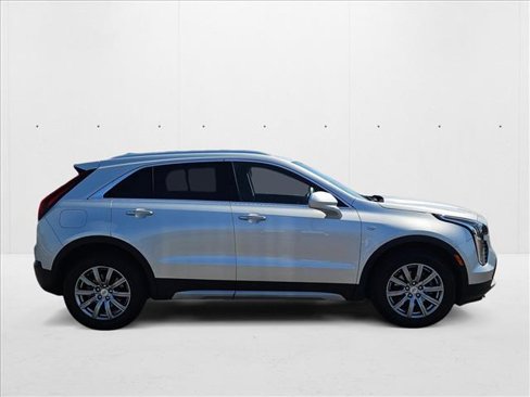 Used 2020 Cadillac XT4 Premium Luxury image 4