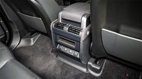Used 2022 Land Rover Defender 110 S image 20