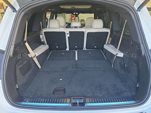 New 2026 Mercedes-Benz GLS 580 4MATIC image 14