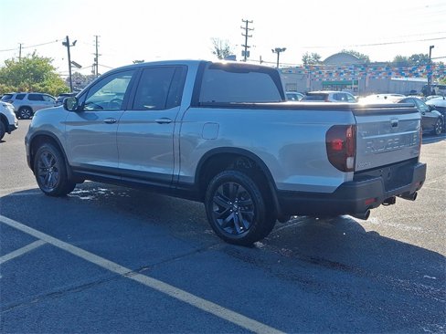 Certified 2025 Honda Ridgeline Sport image 4