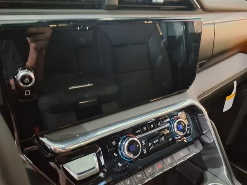 New 2025 GMC Sierra 2500 Denali w/ Denali Reserve Package image 12