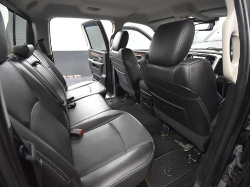 Used 2016 RAM 1500 Laramie w/ Convenience Group image 42