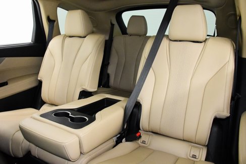 Used 2025 Acura MDX w/ Technology Package image 25